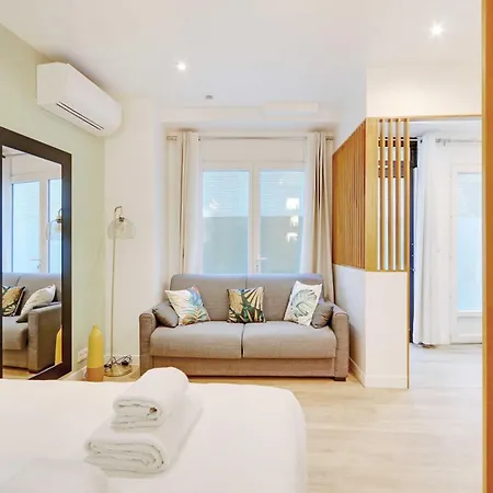Charming With Ac -1br-3p- Sentier Appartamento Parigi